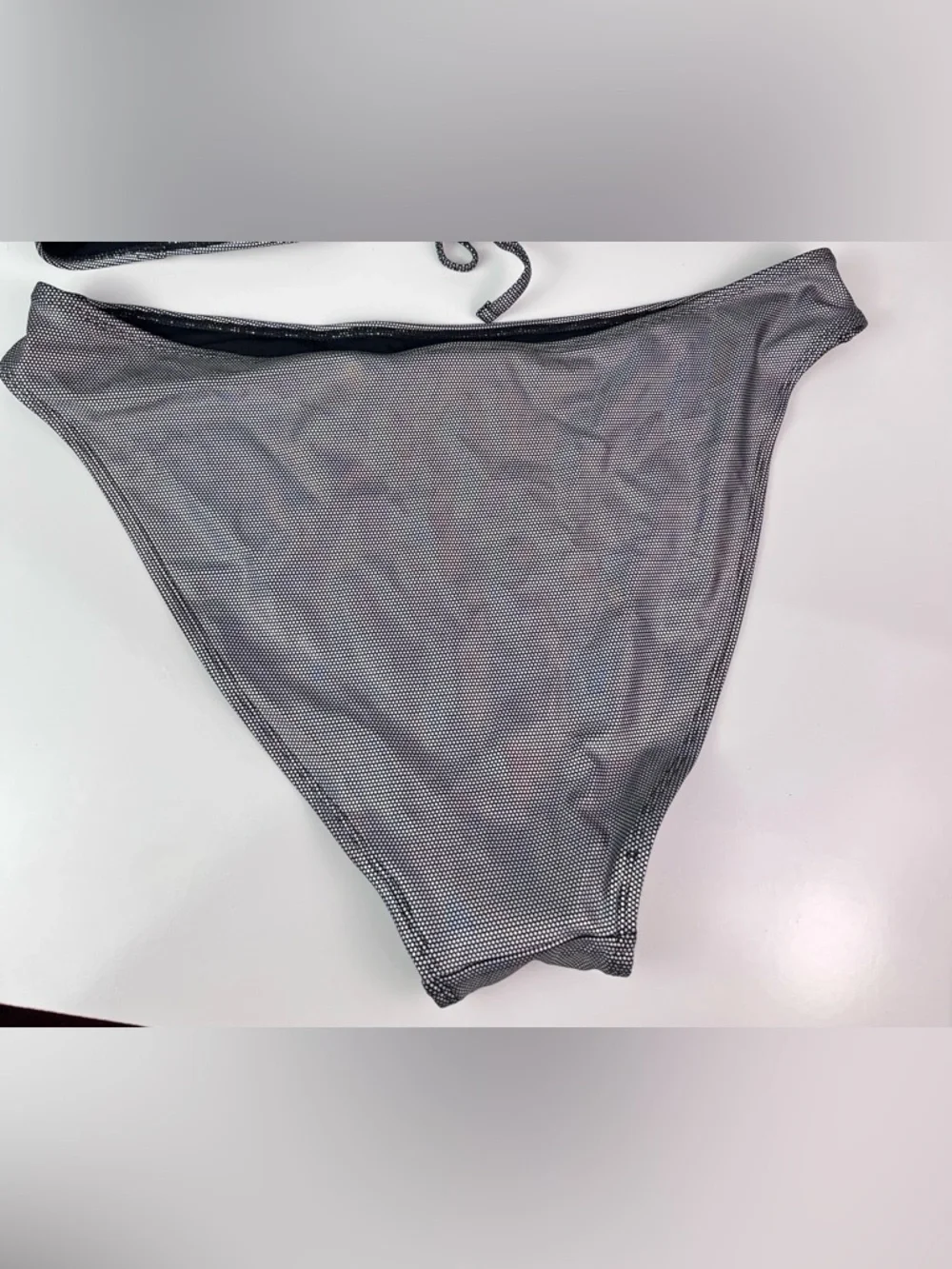 No Boundaries Juniors Metallic Silver Bikini Bottom Sz XXL 19 Never worn
